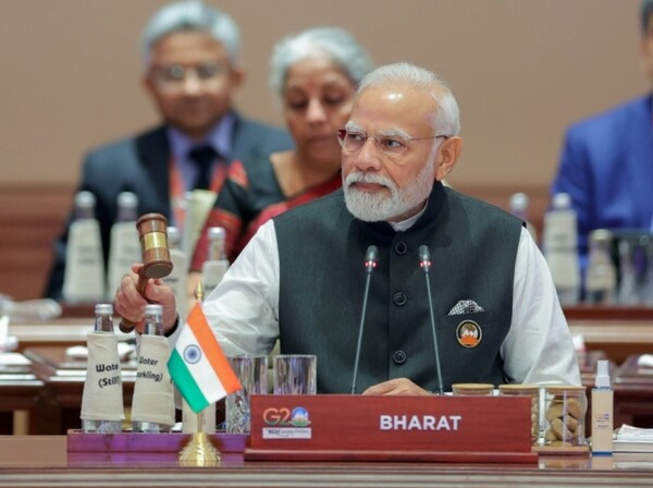 인도 뉴델리에서 지난 9일(현지시간) 개막한 G20 정상회의. 모디 인도 총리 자리에는 인도의 공식 명칭 대신 힌디어 '바라트'가 표기됐다. [방송화면 캡처]